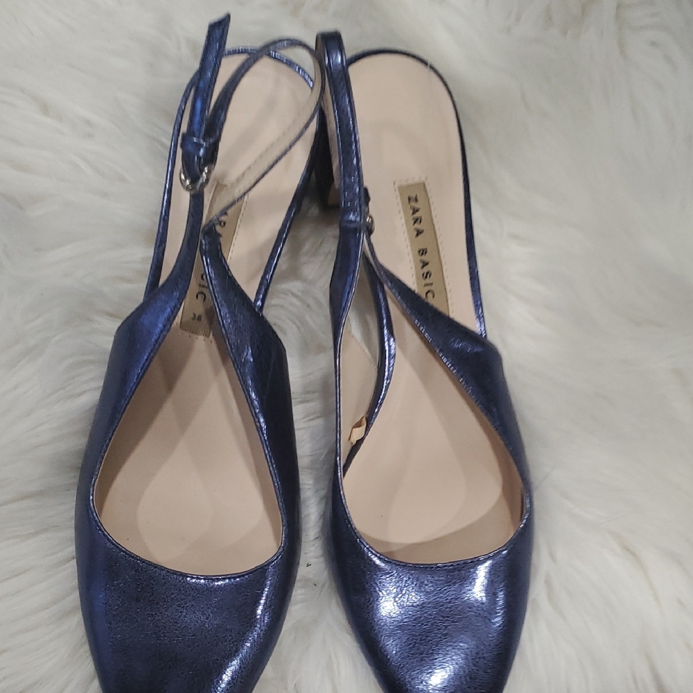 Zara Women's Shiny Blue Slingback Heels - Picture 2 of 12